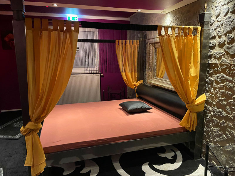 Screenshot 2026-09-16 at 22-01-56 AMBIENTE – LUXE INN Größte Fkk Saunaclub Bordell in Dorsten