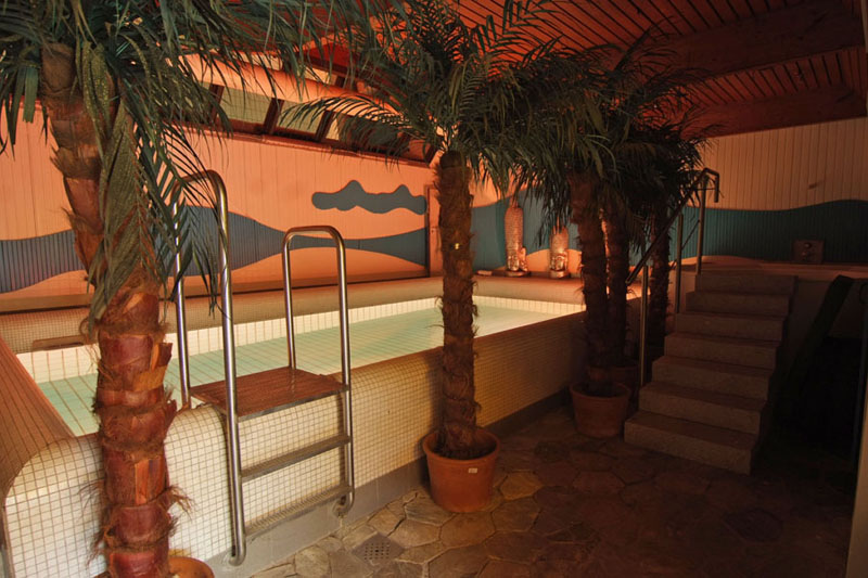 sky-wupperetal-piscina-233